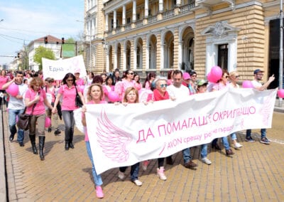 Над 1500 души се включиха в Окриляващия поход на AVON