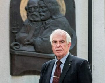Политическата класа да обърне очи към младите таланти