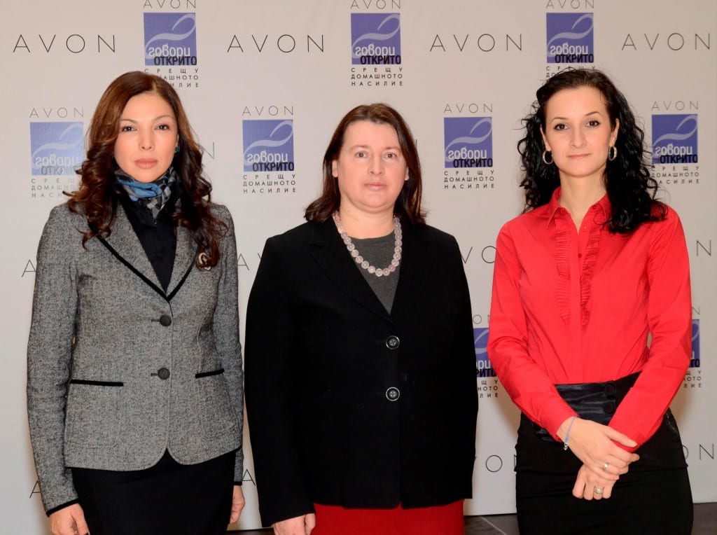 Luba Vasileva, Genoveva Tisheva i Juliana Doncheva