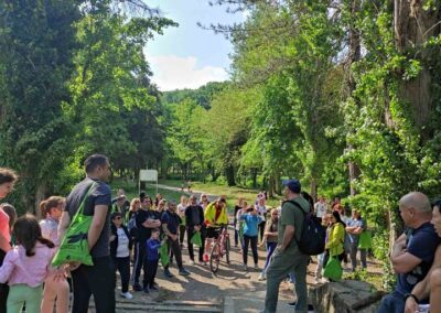 Над 800 доброволци на УниКредит подкрепиха екологични каузи в страната