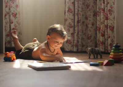 Националната кампания ПОДАРИ ПРИКАЗКА продължава до 15 декември