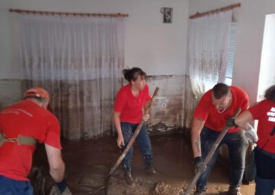 18 домакинства от наводнените карловски села получават по 11 000 лв.