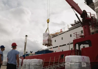 Kaufland дари над 30 тона продукти на Антарктическата експедиция